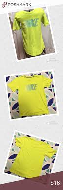 Black And Lime Green Nike Shirt 5 For 20 Nike Mens Graphic Tee Shirt Sz Small Graphic Tee Shirts Mens Graphic Tee Tee Shirts