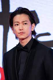佐藤健さんが配信の時に被ってた帽子です🎶 可愛い感じのニット帽😍 今からの季節にピッタリです👍 詳細はこちらからですや👇👇 a.r10.to/hl2tnl #佐藤健 #佐藤健sugar #たけてれ #恋つづ #三浦春馬 #上白石萌音 #キスマイ #玉森裕太 #るろうに剣心 #平野紫耀で妄想 #キンプリ ä½è—¤å¥ ä¿³å„ª Wikipedia