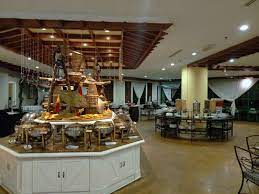 Sixty kilometres of loops, switchbacks and steady climbing takes you to this delightful resort.here you will find the most famous building in cameron highlands. Penang Food For Thought Copthorne Cameron Highlands