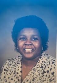 Loretta Casper's Instagram, Twitter & Facebook