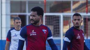 Um ponto que poderia ter sido três fast abriu 2 a 0 no placar no primeiro tempo, viu o galvez perder weverton expulso aos 21 minutos do segunda etapa e, mesmo com um a mais, levou o empate no fim Tabela Do Brasileirao Serie A 2021 Datas E Horarios Da 4Âª Rodada Dci