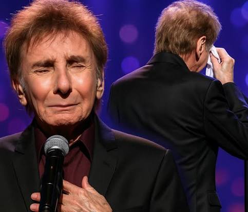 Barry Manilow's emotional concert in town
