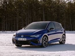 The volkswagen golf r is the most powerful golf model available in north america. Volkswagen Golf R 2022 Pictures Information Specs