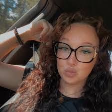 Brittany Cushman's Instagram, Twitter & Facebook