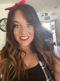 Ouch... Morgan Wallen shared a photo of himself