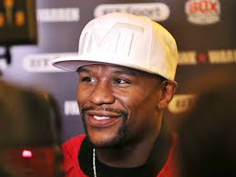 Floyd Mayweather fails to pay fans the courtesy he affords Trump