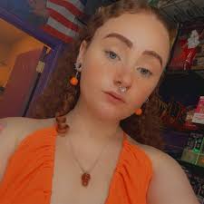 Local artist selling Kansas-themed ceramic mugs?