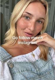 Ivy Howell's Instagram, Twitter & Facebook