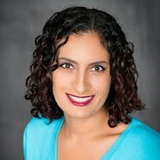 Sandra Cortina's Instagram, Twitter & Facebook