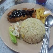 Thread chicken onto 12 bamboo skewers. Restoran Nasi Goreng Chicken Chop