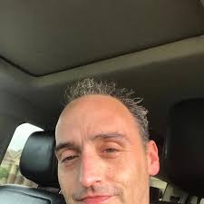 A kiss for everyone who clicks