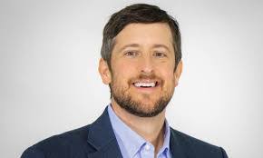 Kevin Whisman's Instagram, Twitter & Facebook