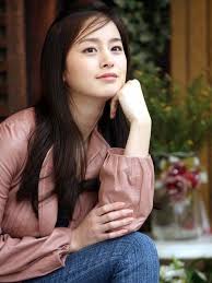 She has been married to rain since january 19, 2017. Kim Tae Hee Alchetron The Free Social Encyclopedia