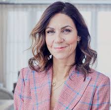 Julia Bradbury's Instagram, Twitter & Facebook