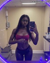 Zurilovesvanilla  Zuriloveswhite Голе фотографије OnlyFans 3 - Leaked  Models