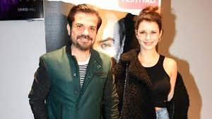 Oyunculuk kariyerinde hızlı bir yükselişe geçen beren saat, o dönem. Dogum Gununde Eski Sevgilisini Anan Beren Saat In Evliligi Bitiyor Mu Haberler Magazin
