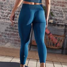 Aug 04, 2021 · these yoga pants don't even realize how lucky they are (35 photos) by: Seamless 7 8 Yoga Leggings Teal Decathlon