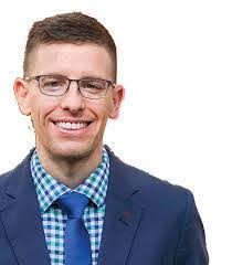 Monica Hedden's Instagram, Twitter & Facebook