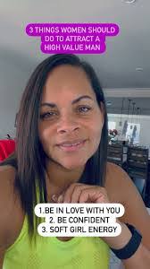 Deanna Spence's Instagram, Twitter & Facebook