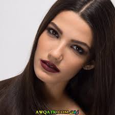 .الهند التي سبقت الديانة الفيدية، ولم تكن البوذية هي الديانة التي كانت في الطليعة، بل أو دين جديد يجد له في الهند أتباعاً وعباداً، ولكن الديانة الغالبة هي الهندوسية البرهمية. Ø¯ÙŠØ§Ù†Ø© ØªØ§Ø±Ø§ Ø¹Ù…Ø§Ø¯ Ù…Ø³Ù„Ù…Ø© Ø£Ù… Ù…Ø³ÙŠØ­ÙŠØ© Ø¹Ù…Ø±Ù‡Ø§ Ø¬Ù†Ø³ÙŠØªÙ‡Ø§ Ù…Ø¹Ù„ÙˆÙ…Ø§Øª ÙƒØ§Ù…Ù„Ø©