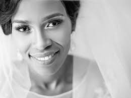 Caster semenya is not dead a fake news article has come out today claiming that south african olympic runner, caster semenya has died in a us hospital on friday morning while there to discuss a possible endorsement with technology giant, apple. Who Is Caster Semenya S Wife Six Fast Facts On Violet Raseboya