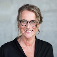 Standards für wahre Experten: Wie ambulante Pflegekräfte mit  Expertenstandards und Verfahrensanweisungen umgehen sollten: Masemann, Sandra,  Messer, Barbara: 9783899932799: Amazon.com: Books