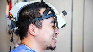 During our recent Spine Lab at the UCS Anatomy Learning Center, residents  practiced approaches for treating spinal disorders and tested an augmented  surgical navigation tool. This annual hands-on workshop is designed for