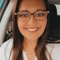 Petra Jones's Instagram, Twitter & Facebook