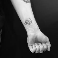 Small Tattoo Ideas Cute Tattoo Designs Instagram Inspiration Glamour Uk Smalltattoos Small Tattoos For Guys Small Skull Tattoo Cool Small Tattoos
