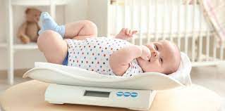 Istimewa untuk ibu bapa prihatin seperti anda, jom kami kongsikan panduan lengkap perkembangan bayi 4 bulan sebagai panduan untuk anda. Berat Badan Bayi 4 Bulan Berapa Peningkatan Yang Ideal Theasianparent Indonesia