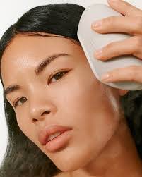 Denise Hackman's Instagram, Twitter & Facebook