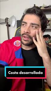 Ni el duende verde desarrolló tanto a Spiderman como España a Costa Rica.  Reacción a goles