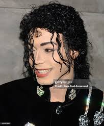 MJ lookalike is (LG30 1984 Original Photo MICHAEL JACKSON IMPERSONATOR  LOOKALIKE)