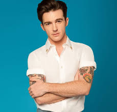 Actor drake bell, best known for starring in the nickelodeon sitcom drake & josh, has pleaded not guilty to misdemeanor charges of attempted child endangerment and … The Magic Of Serendipity Drake Bell Inlove Magazine Celebrity Fashion Lifestyle Magazine