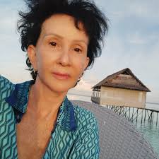 They're the brave father-son duo who faced a great white shark in a  desperate bid to save a Maslin Beach teenager. #9News