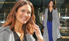 The new policies sweep away some of the last vestiges of the trump administration's ban on transgender troops serving openly. Mandy Moore Looks Radiant In A Trendy Trench Coat After Performing On The Today Show In Nyc Daily Mail Online