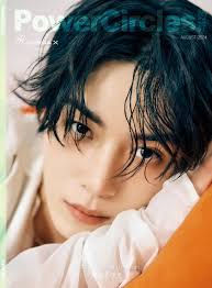 Pin de Dora Carson en K-pop idols