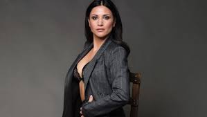 «πάγωσαν» όλοι με τη σοφία παυλίδου: Sofia Paylidoy H Prwhn Toy Ferentinoy Einai Kormara