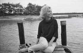 Edlind friberg is a politician for the swedish liberal people's party. Pin Su Lovely