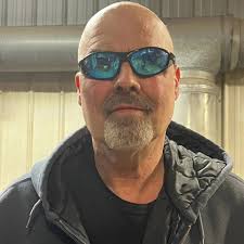 Vintage sloppy build from the early 60's I stumbled across online. 457ci  Chrysler Hemi in a Ford Thunderbird with a turbo draw-thru setup that was  built by a guy that worked for