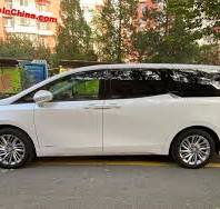 Buick GL8 Century Avenir Is An Enormous MPV For China With ...