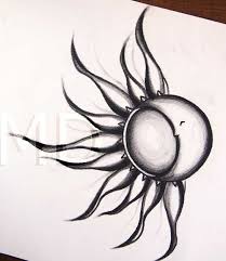 The moon looks like a half moon two times during the moon's cycle. Tattoo Half Sun Half Moon Drawing Novocom Top