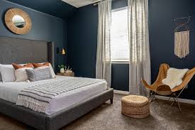 Make a instant photo and write a message. Circle C Cozy Modern Guest Bedroom Modern Schlafzimmer Austin Von Christen Ales Interior Design Houzz