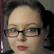 Kat Chandler's Instagram, Twitter & Facebook