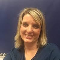 Karina Oconnell's Instagram, Twitter & Facebook