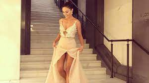 Dass sie darauf ganz stolz ist, beweist nun ein. Festtags Dessous Schone Wasche Ist Fur Nazan Eckes Ein Muss Promiflash De