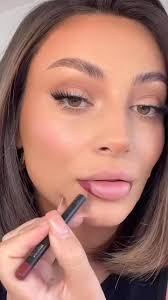 1 or 2? Save, Share & Comment Follow @beauty.goalie & @beauty.sake for  more. . . Credit @zaraa.zechinelli @charlotteroberts ➖➖➖➖➖➖➖➖  #underratedmakeup #undiscoveredmakeupartist #makeupfeatures #muafeature  #beauty #beautytutorial #beautify ...