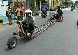 Random para tolol berdamage bervitamin pemersatu bangsa sorry jarang upload. Buat Hiburan Saja 10 Potret Lucu Social Distancing Ini Bikin Ngakak 10 Potret Kocak Social Distancing Ini Bikin Ngakak Buat Lucu Lucuan