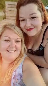 2 filles et Charlevoix ❤️❤️#onelife #vacationmode #bbw #friendship  #lesbélugassontsortisdeleau @audreybilodeau8