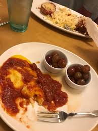 When Ur Husband Wants Olive Garden But Everything Is Over 1 000 Calories So You Order A Kids Meal As A Full Grown Adult 1200isplenty